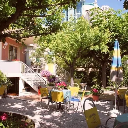 Hotel Moderno - 3*