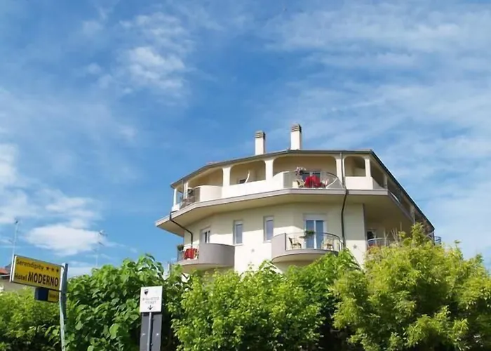 Moderno - Hotel