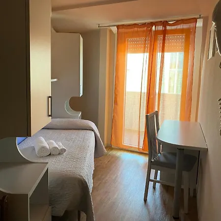 Ξενοδοχείο Moderno - 3*