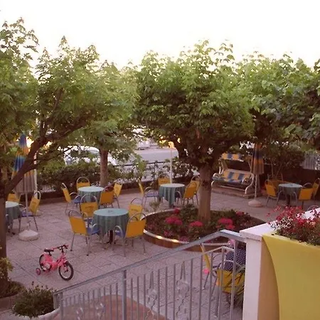 Moderno -