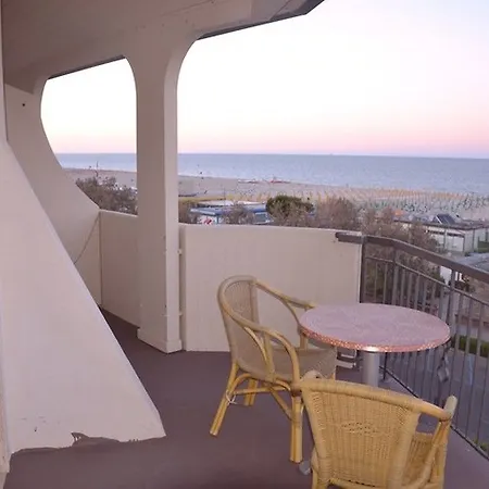 ホテル Moderno - 3*